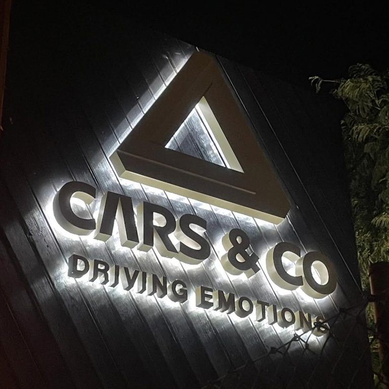 letras luminosas 3d monobloco CARS e Co